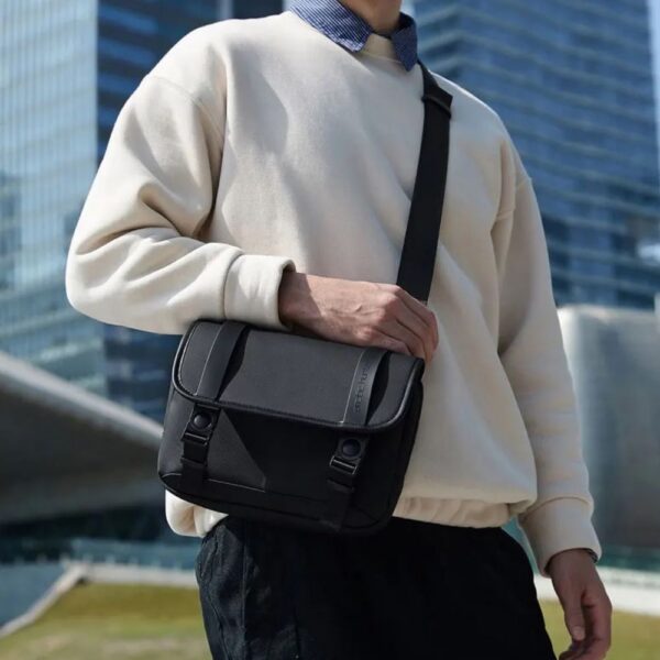 13 ARCTIC HUNTER 2023 New Men's One Shoulder Crossbody Bag Youth Fashion Trend One Shoulder Bag Men's Business Commuter Postman Bag
